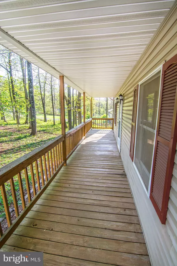 Chester Gap, VA 22623,131 VALLEY VIEW DR