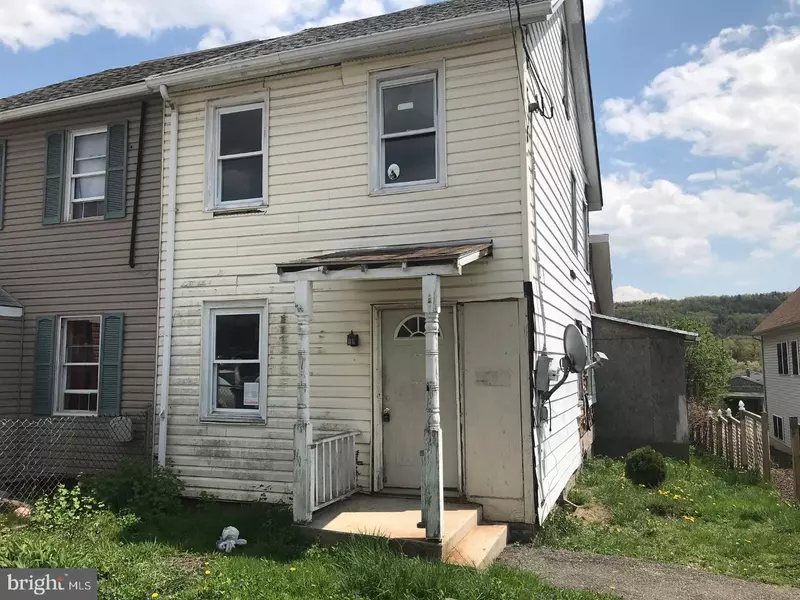 534 E UNION ST, Tamaqua, PA 18252