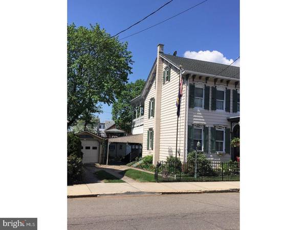 Tremont, PA 17981,27 SPRING ST