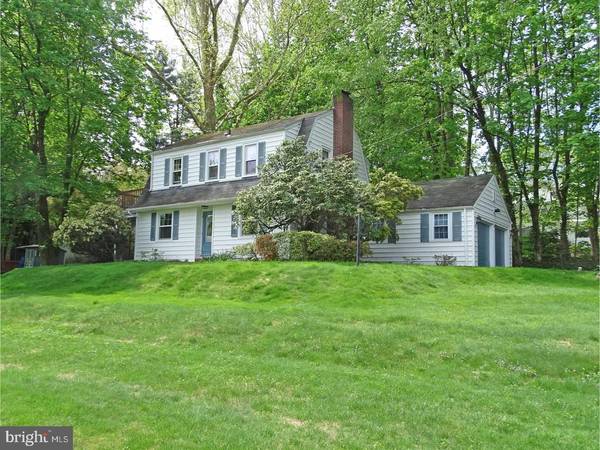 5 STACY DR, Yardley, PA 19067