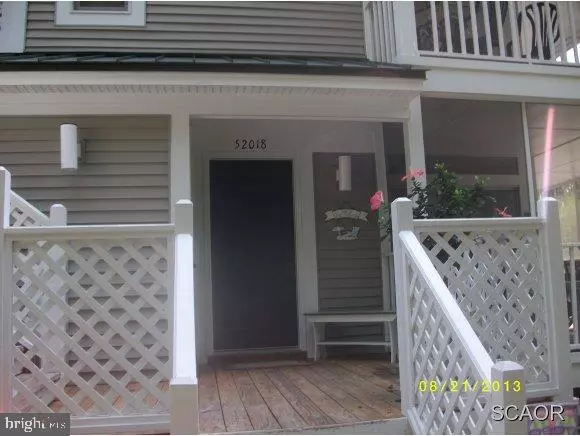 Bethany Beach, DE 19930,52018 CANAL CT #52018