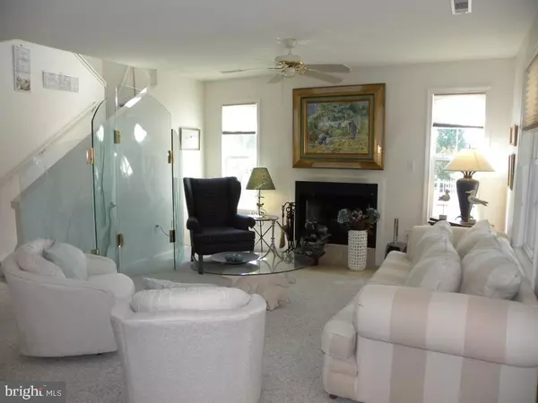 Ocean View, DE 19970,1 MARY JOE CT