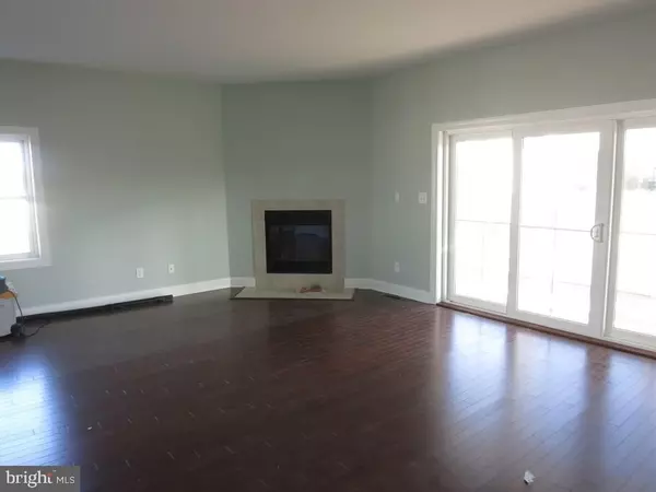 Ocean View, DE 19970,30196 JUMP LN #606