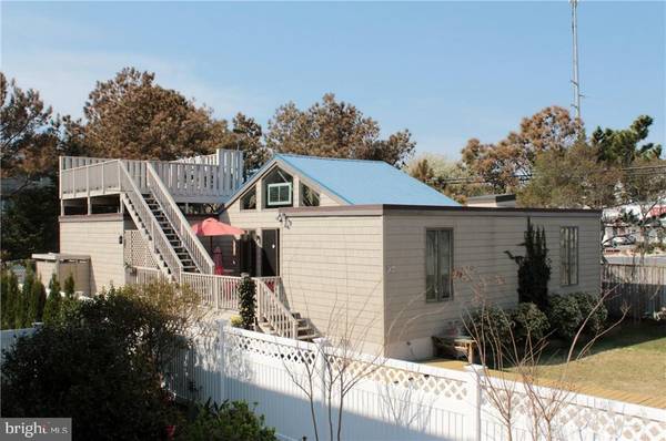 32 BRIDGE RD, Bethany Beach, DE 19930