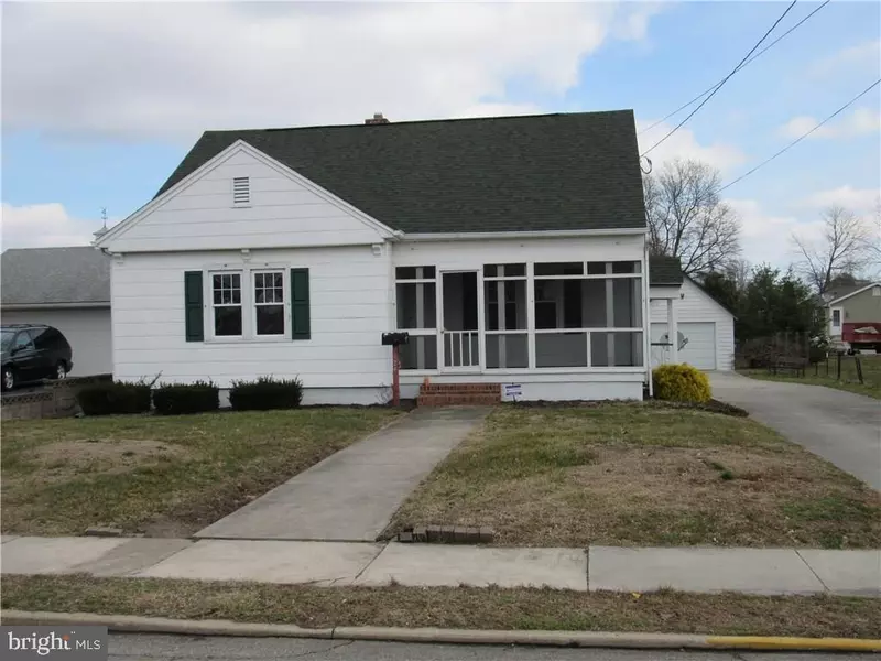 124 BROOKLYN AVE, Laurel, DE 19956