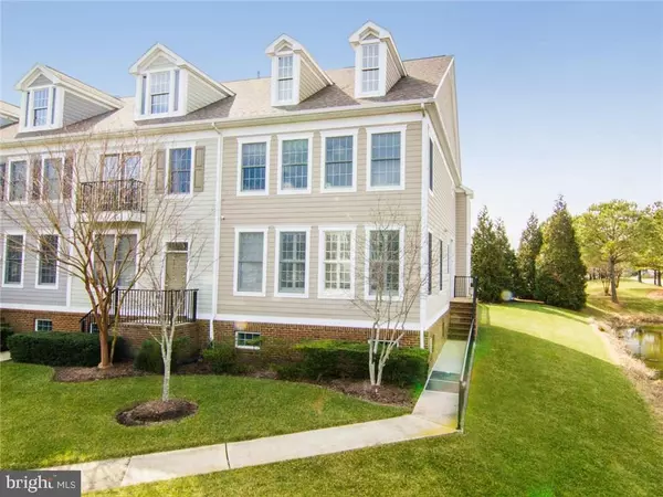 2 VILLAGE GRN, Ocean View, DE 19970