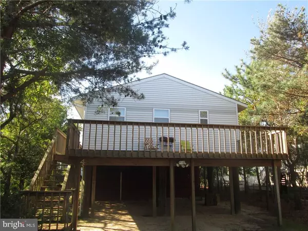 4 E HOUSTON ST, Fenwick Island, DE 19944