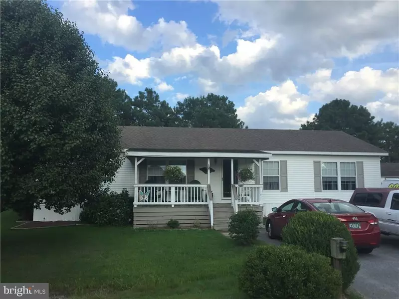 114 HITCH POND CIR, Seaford, DE 19973