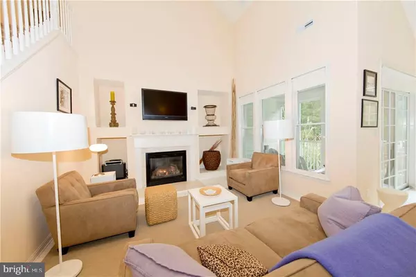 Ocean View, DE 19970,215 OCTOBER GLORY AVE