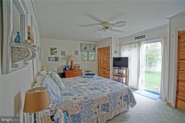 Rehoboth Beach, DE 19971,37404 4TH ST