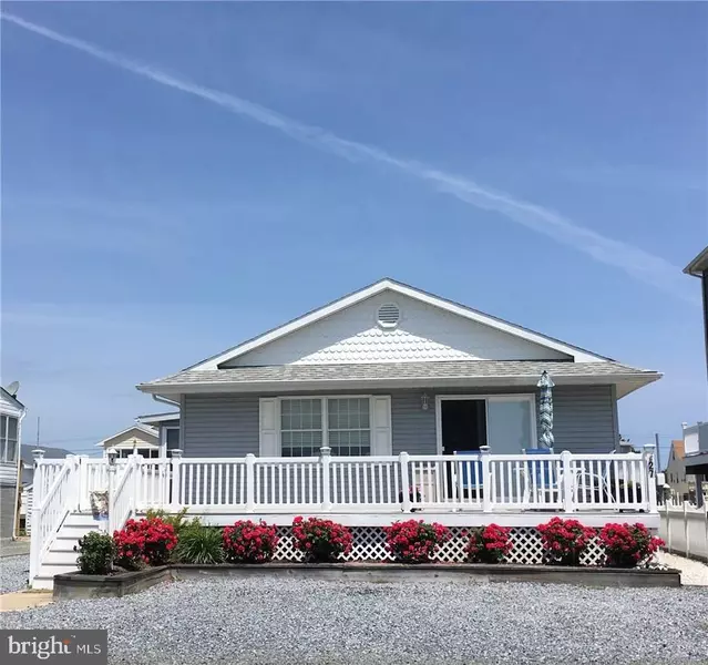 27 W ATLANTIC ST, Fenwick Island, DE 19944