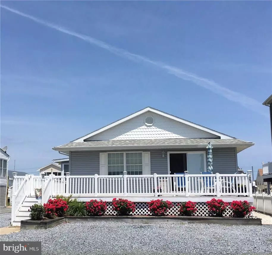 Fenwick Island, DE 19944,27 W ATLANTIC ST