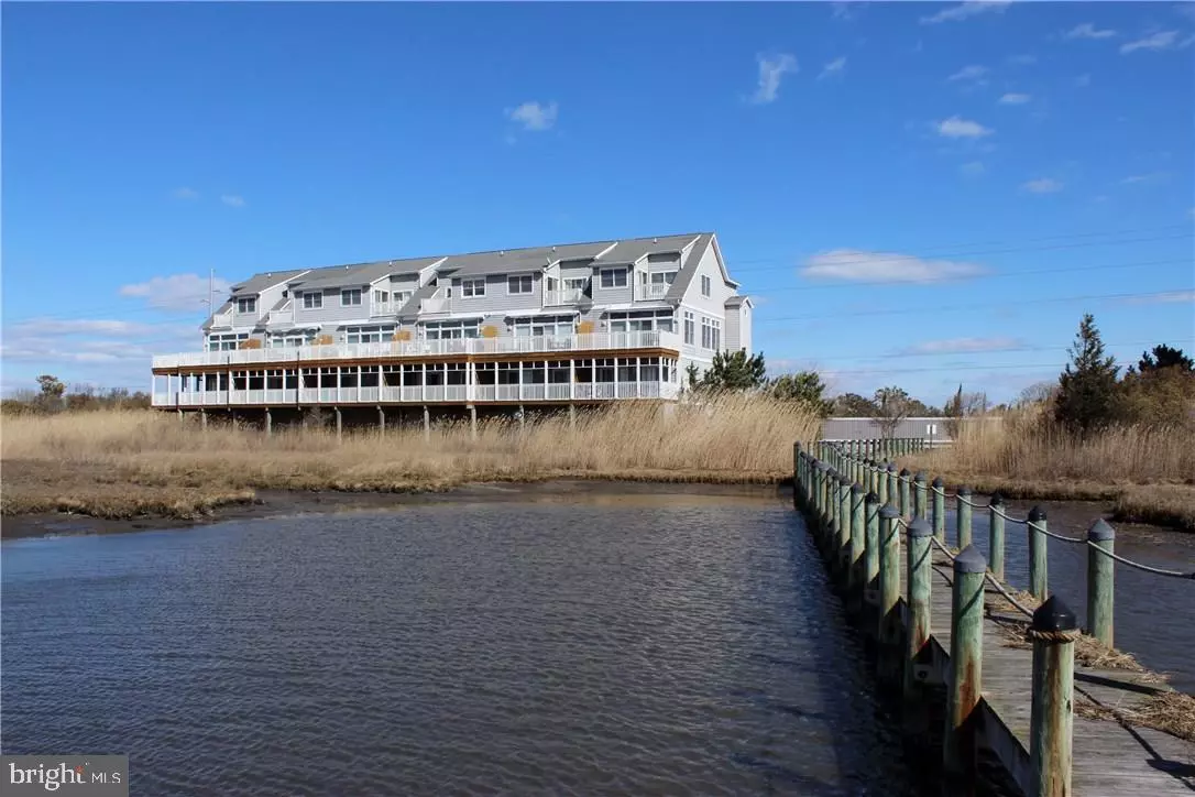 Fenwick Island, DE 19944,40004 WATERS EDGE RD #8