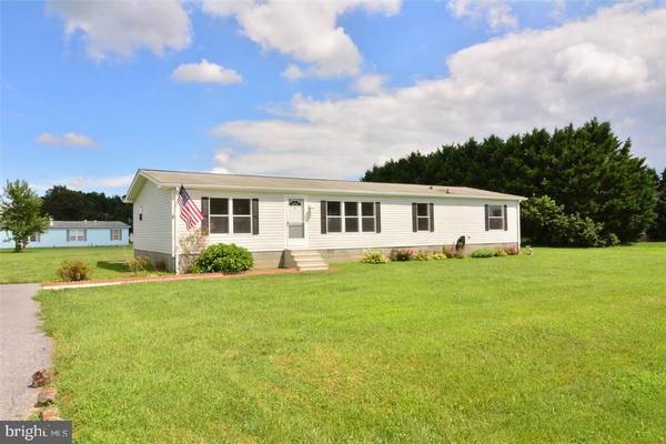 8 W GREENWING DR, Milton, DE 19968