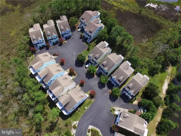 North Bethany, DE 19930,32542 HERON CIR #4