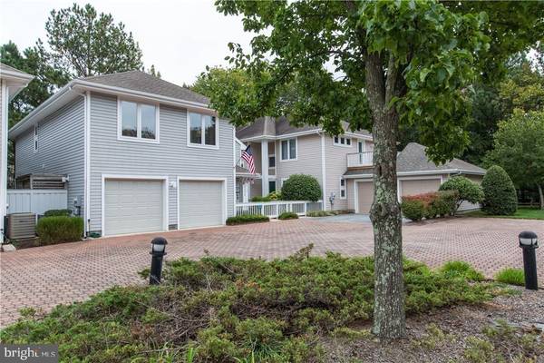 53058 LAKESHORE PL, Bethany Beach, DE 19930