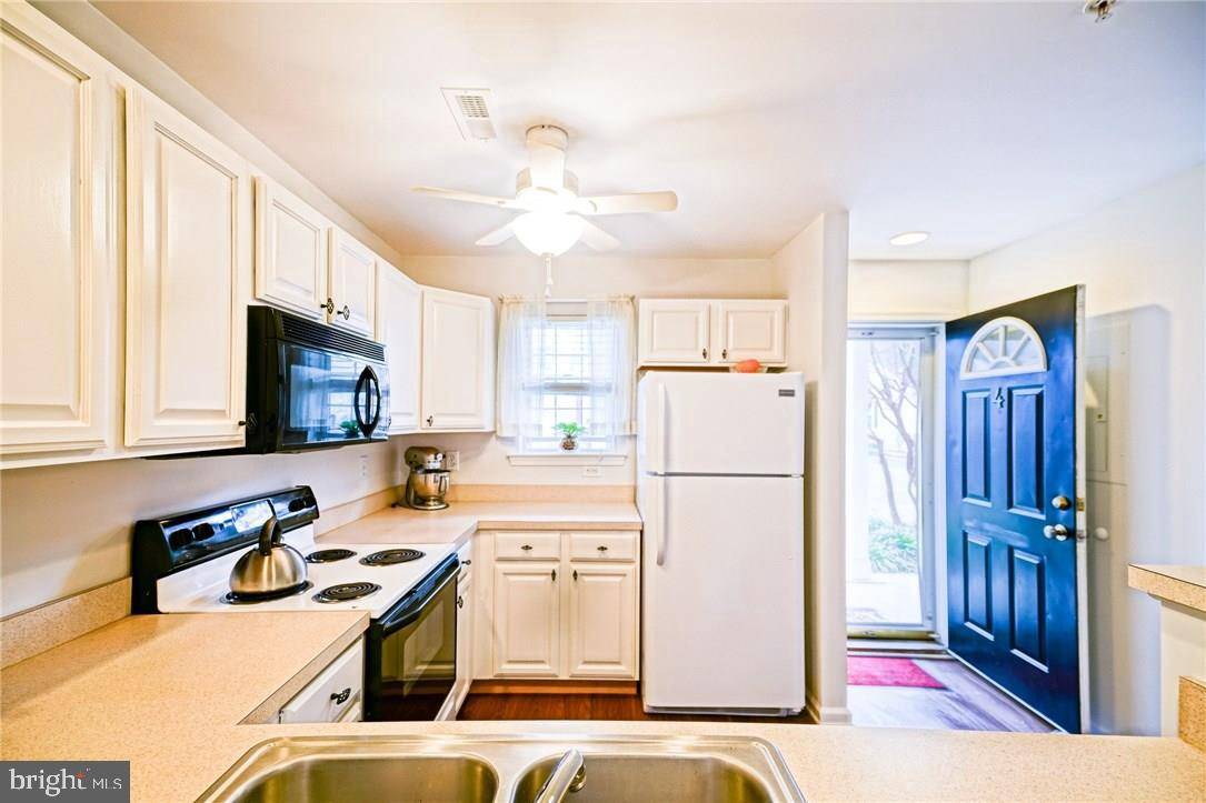 Lewes, DE 19958,17293 KING PHILLIP WAY #4