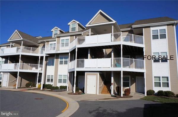 37400 PETTINARO DR #20-4, Ocean View, DE 19970