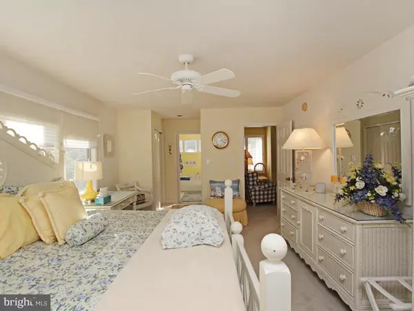 Bethany Beach, DE 19930,33484 LAKESHORE DR #53001