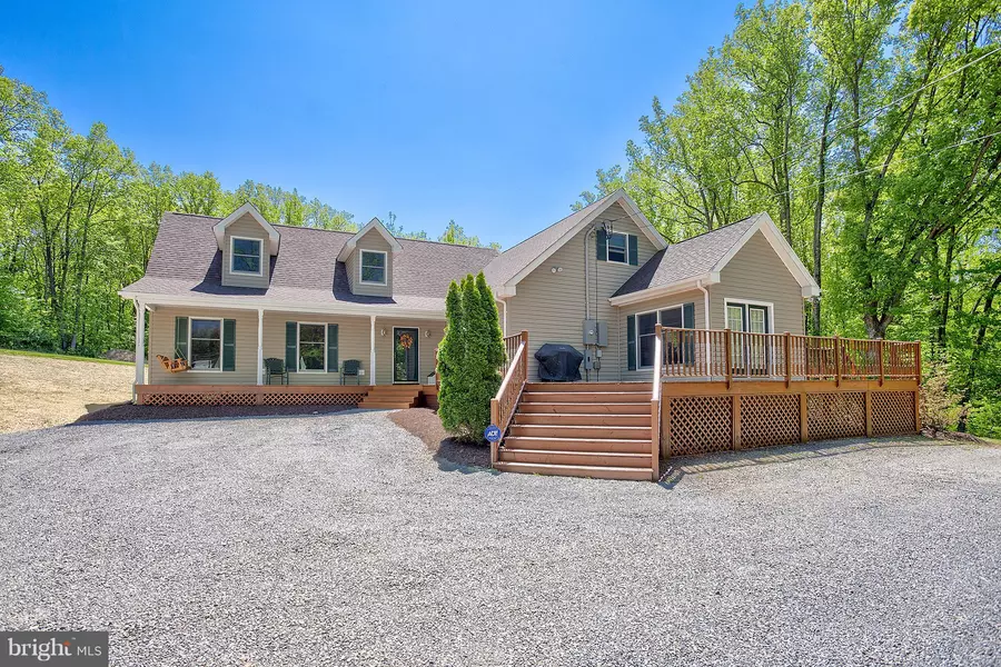 322 PINE GROVE RD, Bluemont, VA 20135