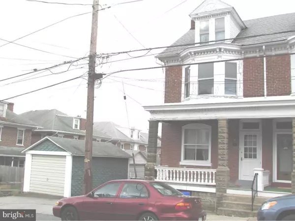 36 E 5TH ST, Boyertown, PA 19512