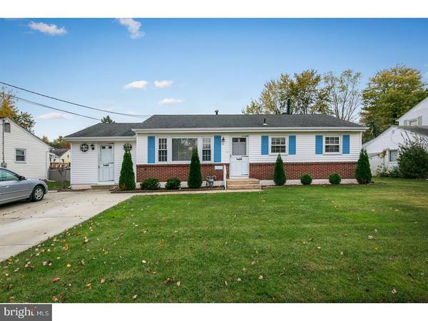 18 ABINGTON AVE, Evesham Twp, NJ 08053