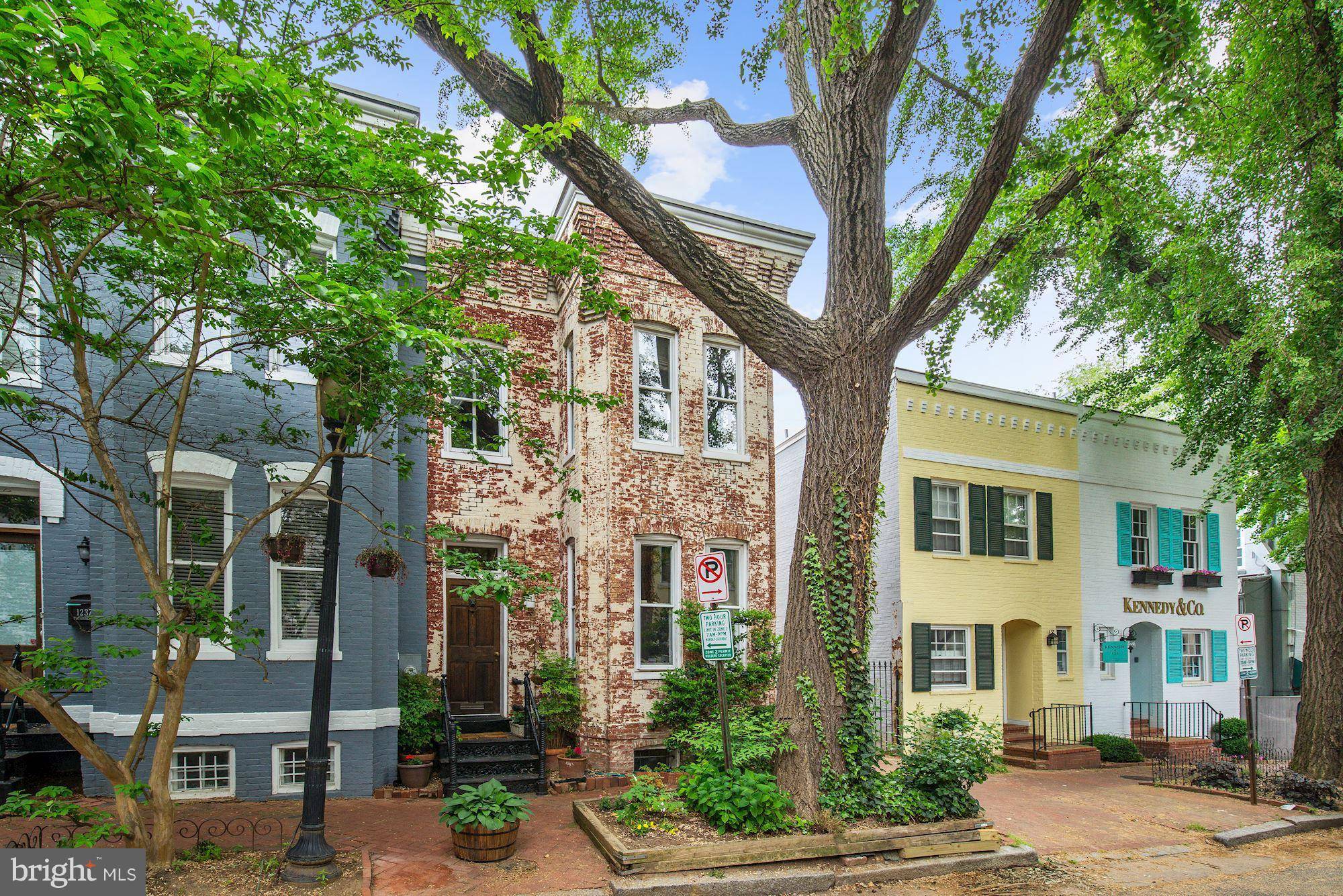 1235 POTOMAC ST NW, Washington, DC 20007