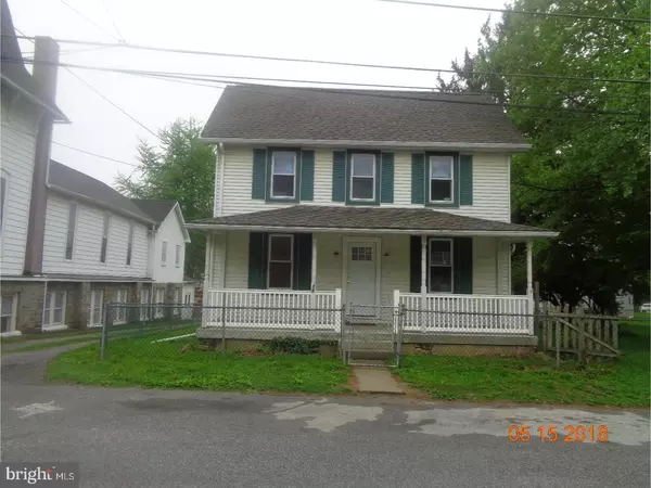 18 SPRUCE ST, Coatesville, PA 19320