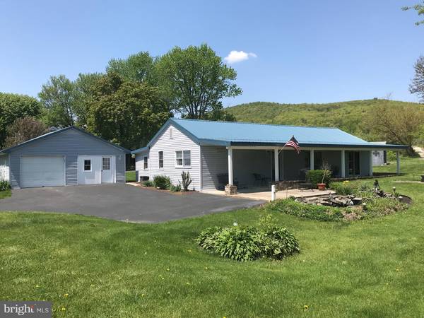 1144 S MOUNTAIN RD, Dillsburg, PA 17019