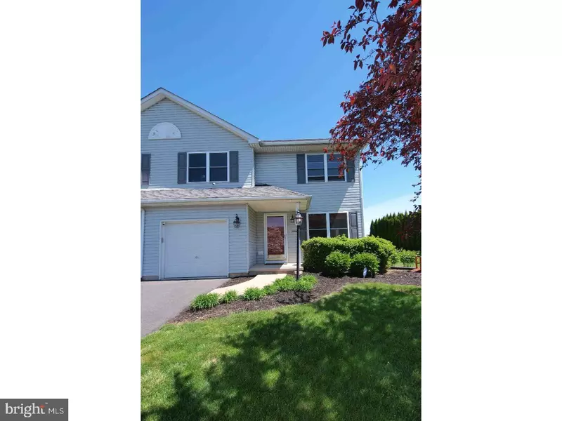 63 JONATHAN DR, Easton, PA 18045