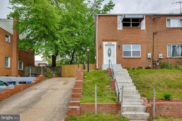 6205 KENNEDY ST, Riverdale, MD 20737