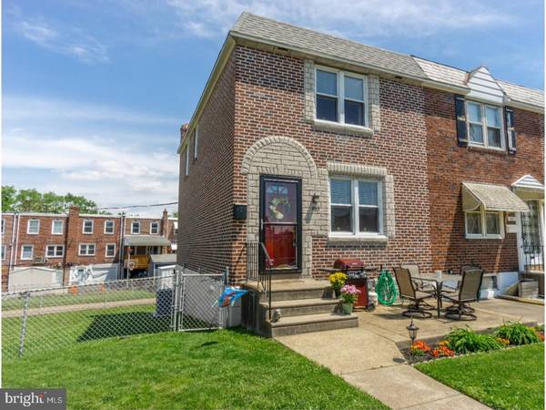 833 SURREY LN, Glenolden, PA 19036