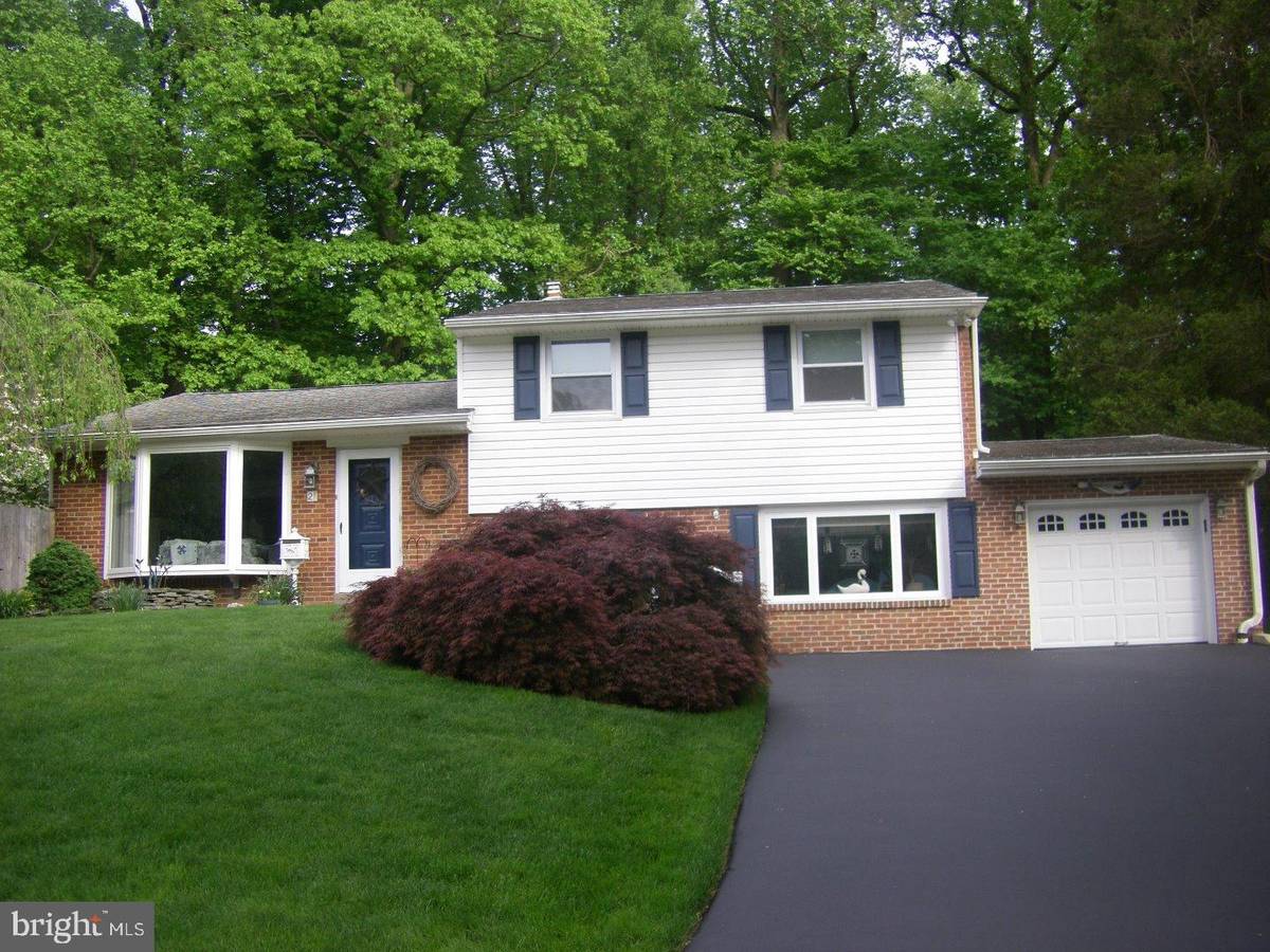 Broomall, PA 19008,21 ROSE TREE DR