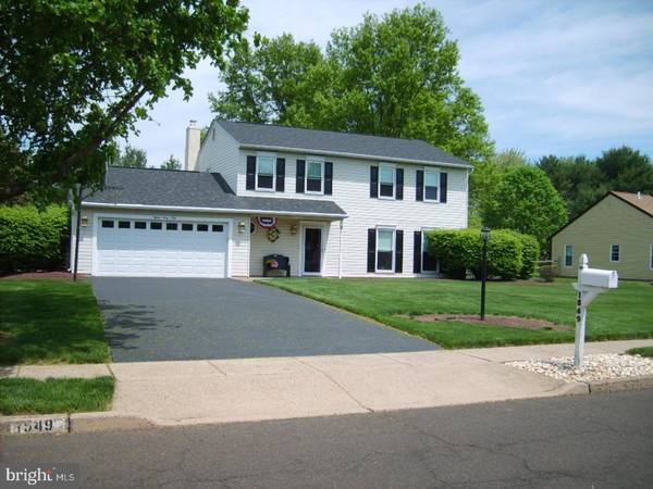 1549 GREY LN, Warminster, PA 18974