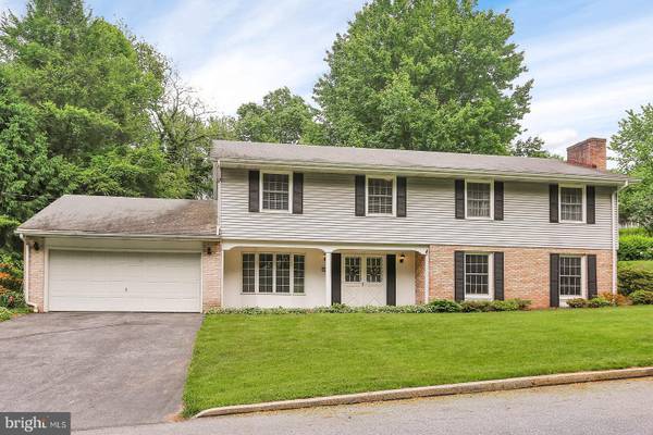 1372 BRADLEY AVE, Hummelstown, PA 17036