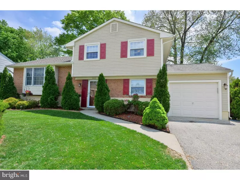 1012 CORONET LN, Somerdale, NJ 08083