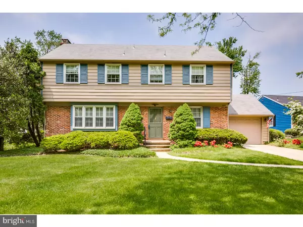 426 SAINT JOHNS DR, Cherry Hill, NJ 08034