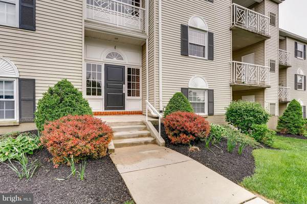 1 ELPHIN CT #102, Lutherville Timonium, MD 21093