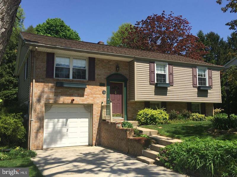 566 HEATHERFIELD WAY, Red Lion, PA 17356