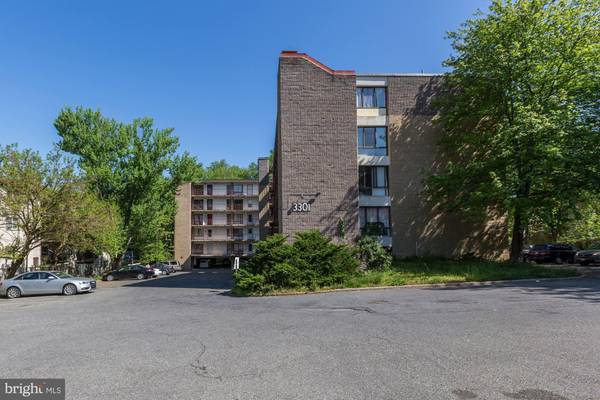 3301 HEWITT AVE #201, Silver Spring, MD 20906