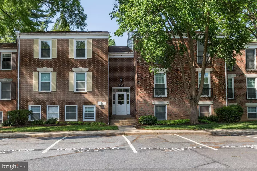 836 QUINCE ORCHARD BLVD #201, Gaithersburg, MD 20878