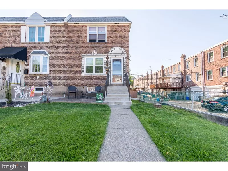 2562 IRVINGTON RD, Drexel Hill, PA 19026