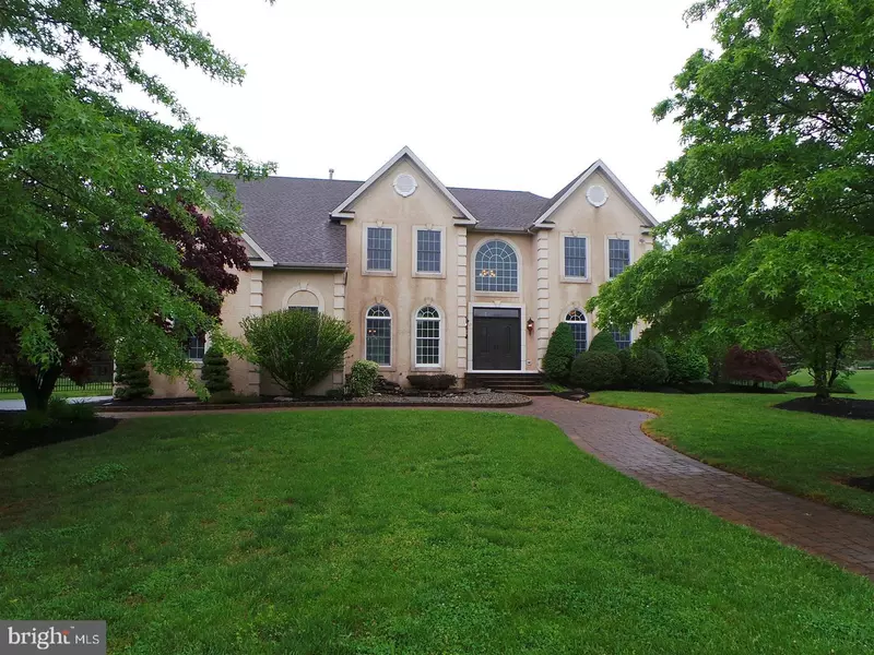 17 MORNING GLORY CIR, Mullica Hill, NJ 08062