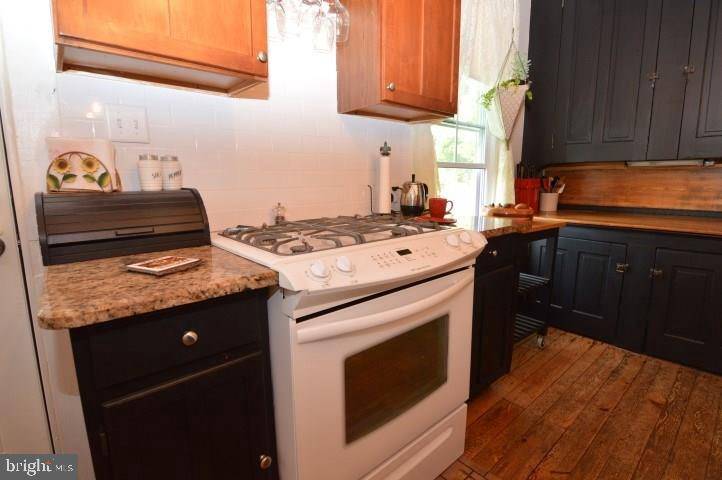Laurel, DE 19956,161 DELAWARE AVE