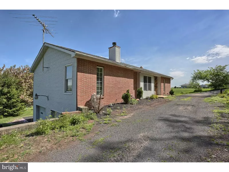 29 SUMMER HILL RD, Schuylkill Haven, PA 17972