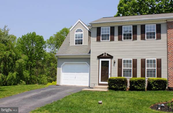 34 PARK RIDGE DR, Elizabethtown, PA 17022