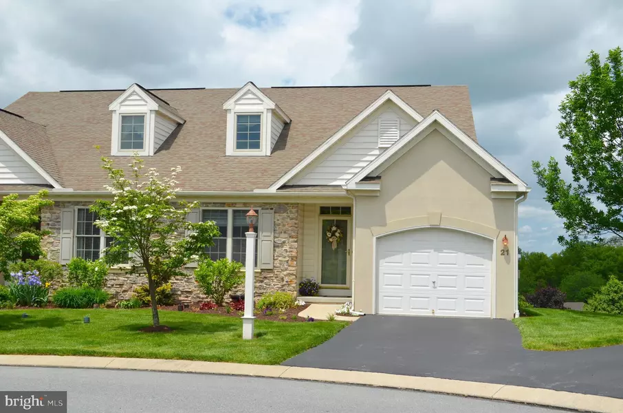 21 RUMFORD CT, Lancaster, PA 17602