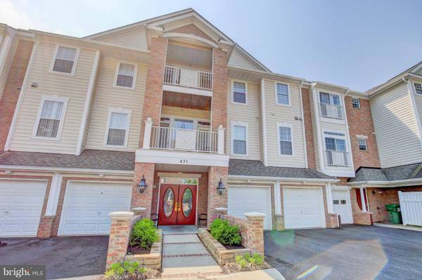 431 HAMLET CLUB DR #204, Edgewater, MD 21037