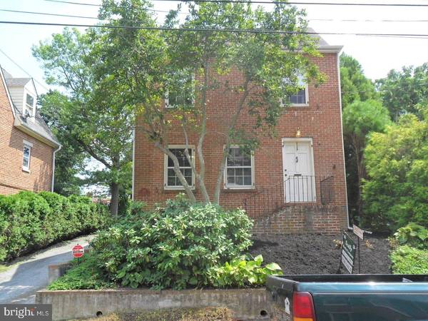 141 E 3RD ST, New Castle, DE 19720