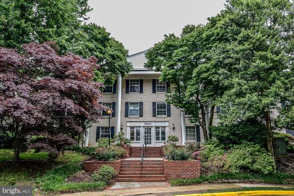 7600 TREMAYNE PL #109, Mclean, VA 22102